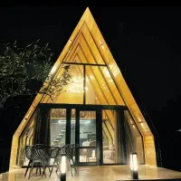 شکوه معماری سوئیسی در قلب طبیعت