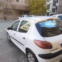پژو ۲۰۶