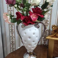 گل با گلدون چینی نگین دار مدل جام