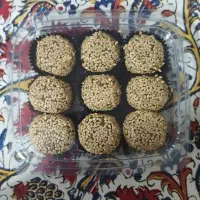 خرما کنجدی