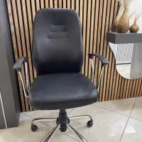 صندلی چرخدار