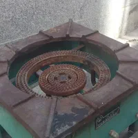 پلو پز بزرگ رستوران
