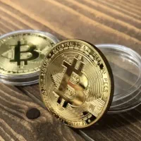 تریینات روکش طلایی و colection دکور ویترینی