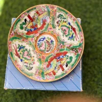 نعلبکی مرغی قدیمی