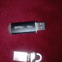 فلش ۱۶و۳۲گیگ