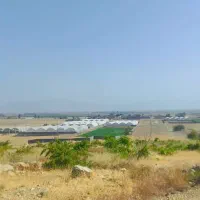 چندقواره-زمین-اول-بیضا