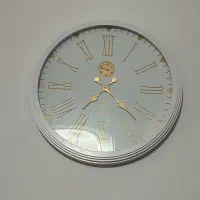 ساعت دیواری