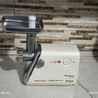 چرخ گوشت ناسیونال ساخت  ژاپن 2500 با لوازم اضافی
