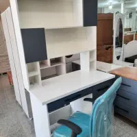 کتابخانه دار میز کد ۵