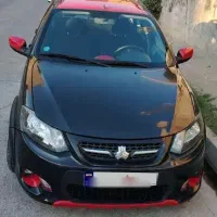 کوییک r مشکی قرمز