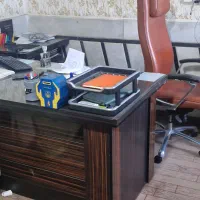 میزاداری باصندلی