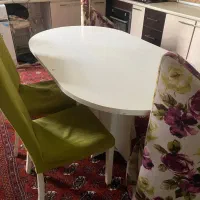 میز ناهار خوری و کشوی چوبی