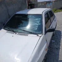 راننده ام ماشین برای اجاره میخوام