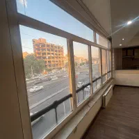 بر-خیابان-داریوش-3-طبقه-دربست-با-حیاط-تابلوخور