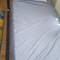 تخت تک نفره فلزی