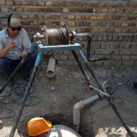 چاهکن مقنی ولایروبی چاه کهنه فاصلاب با قمت مناسب