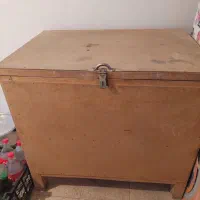 صندوق چوبی قدیمی