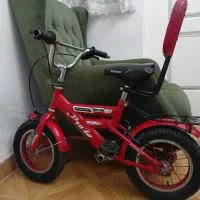 دوچرخه قرمز