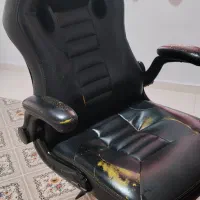 میز و صندلی چرخشی
