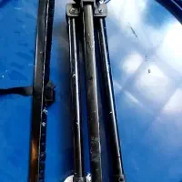 سه پایه تابلو و بوم نقاشی