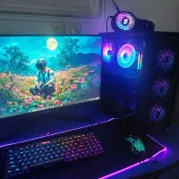 کیس گیمینگ همراه با ماینتور موس و کیبرد