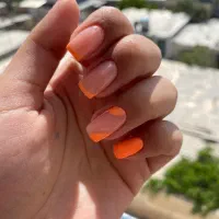 کاشت ناخن و آموزش ناخن با کمترین هزینه