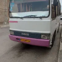 سرویس مینی بوس دربستی و کارکنان