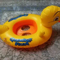 بادی شناور کودکانه