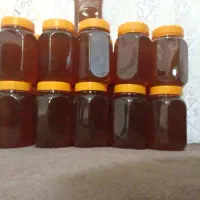 عسل طبیعی وگرده گل