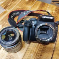 دوربین canon 1100 d
