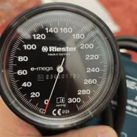 فشارسنج عقربه ای دو شلنگه ریشتر مدل E Mega 1376