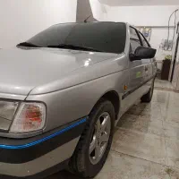 پژو ۴۰۵ نقره ای