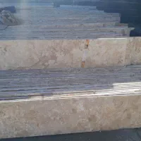 سنگ تراورتن روشن درجه یک ۷۰درصد تخفیف فقط۵۵۰