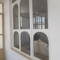 پنجره آهنی سالم