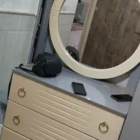 کمد و میز آرایش و ویترین