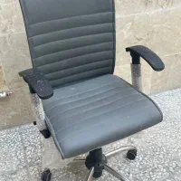 صندلی چرخ دار میز ناخن دونفره و صندلی انتظار