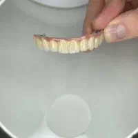 نیروی کار برای لابراتوار دندانسازی