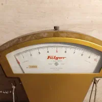 علت فروش اجناس مسافرت