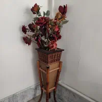 گل و گلدان مصنوعی