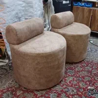 نشیمن های  چند نفره  پاف های سه نفره پشتی دار