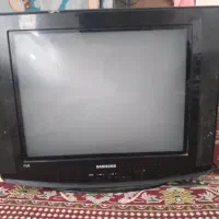تلویزیون ساده و خوبی هست فقط کنترل نداره