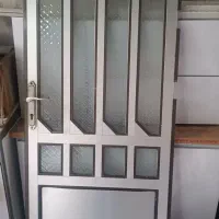 درب آلومینیومی با توری