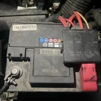 باطری سازی و مکانیکی سیار شبانه روزی خودرو و یک کش