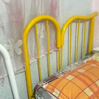 فروش تخت تک سالم در دو رنگ