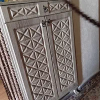 جاکفشی میزتلویزیون