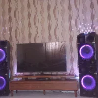 باند اسپیکر JBL