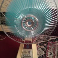 پنکه قدیمی در حال استفاده