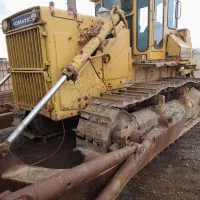 کارهای کشاورزی وعمرانی راه سازی