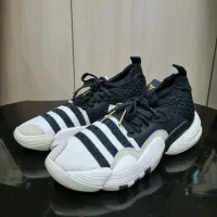 کتونی بسکتبالی اورجینال آدیداس