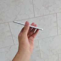SE 2020 bat 100|موبایل|رشت, چله خانه|دیوار